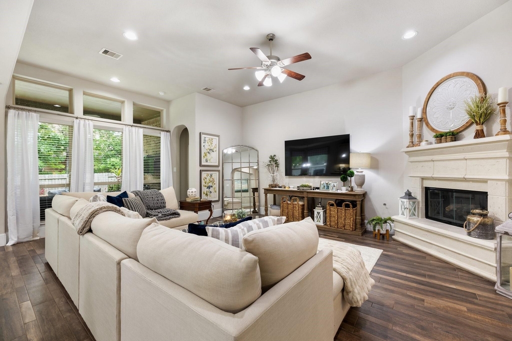 19 Cohasset Place - Photo 11