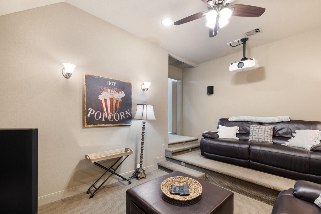 19 Cohasset Place - Photo 43