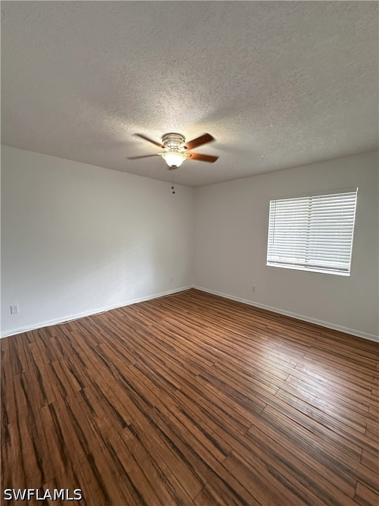 4629 Bayshore Drive - Photo 9