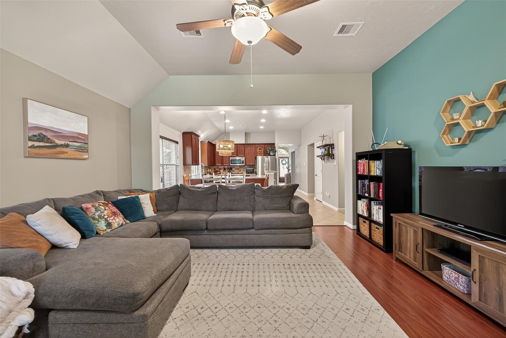 11518 Columbia Pines Lane - Photo 9