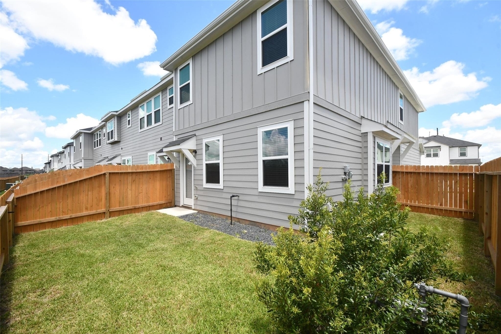 27823 Western Creek Ct - Photo 30