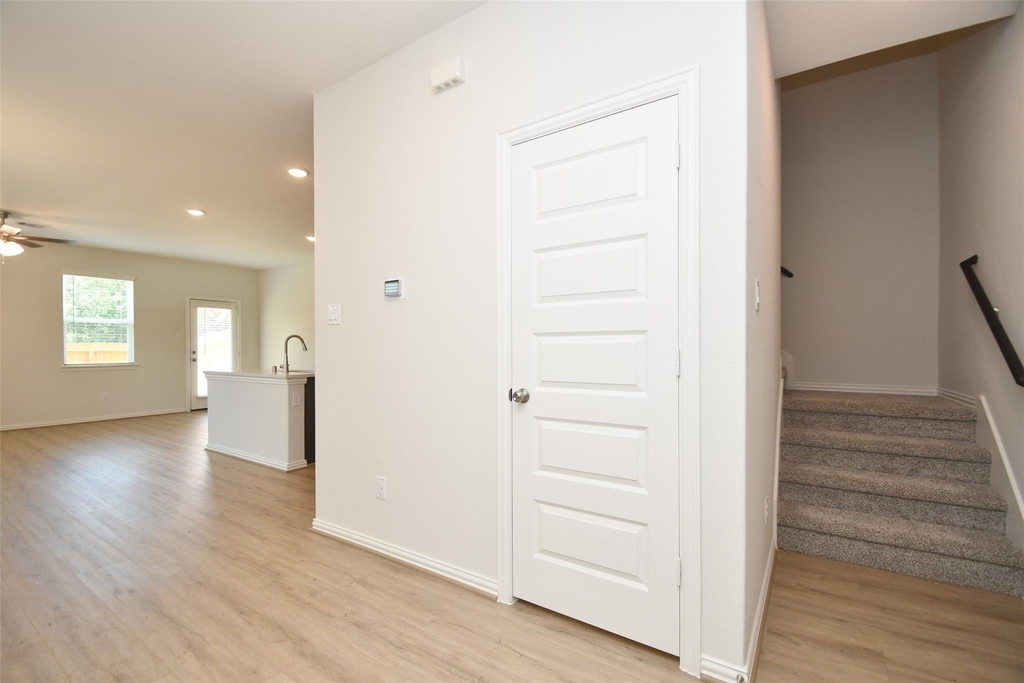 27823 Western Creek Ct - Photo 16