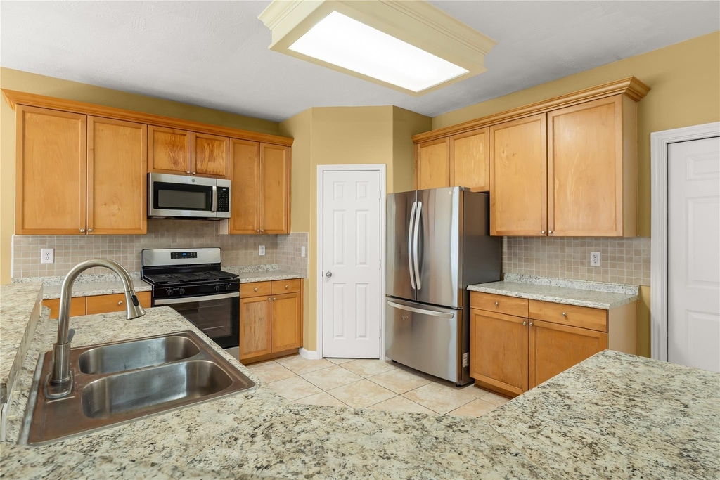 4111 Surreydon Drive - Photo 13