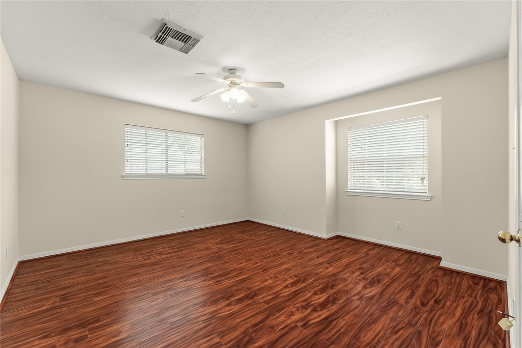 4111 Surreydon Drive - Photo 29