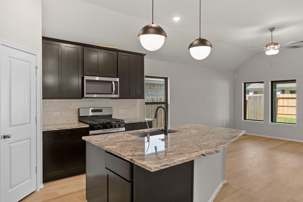 1016 Shoal Creek Trail - Photo 4