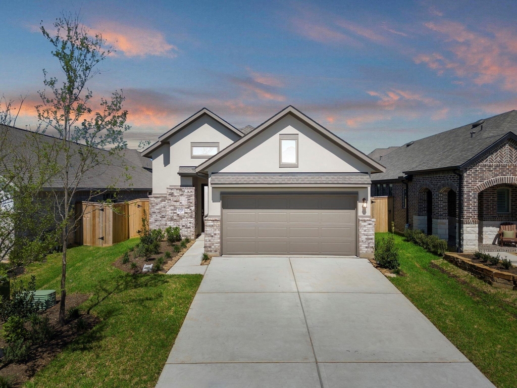 1016 Shoal Creek Trail - Photo 0