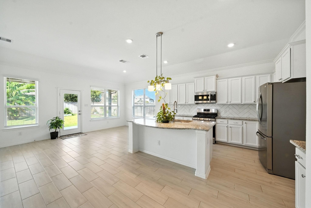 15011 Old Horseshoe Lake Drive - Photo 11
