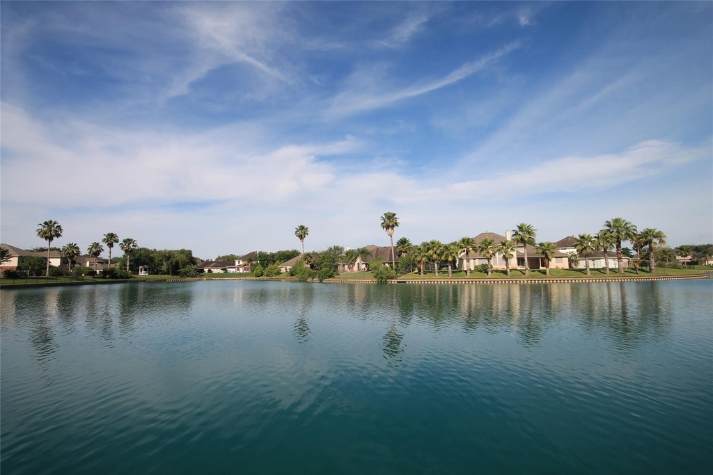 6714 Portuguese Bend Drive - Photo 0
