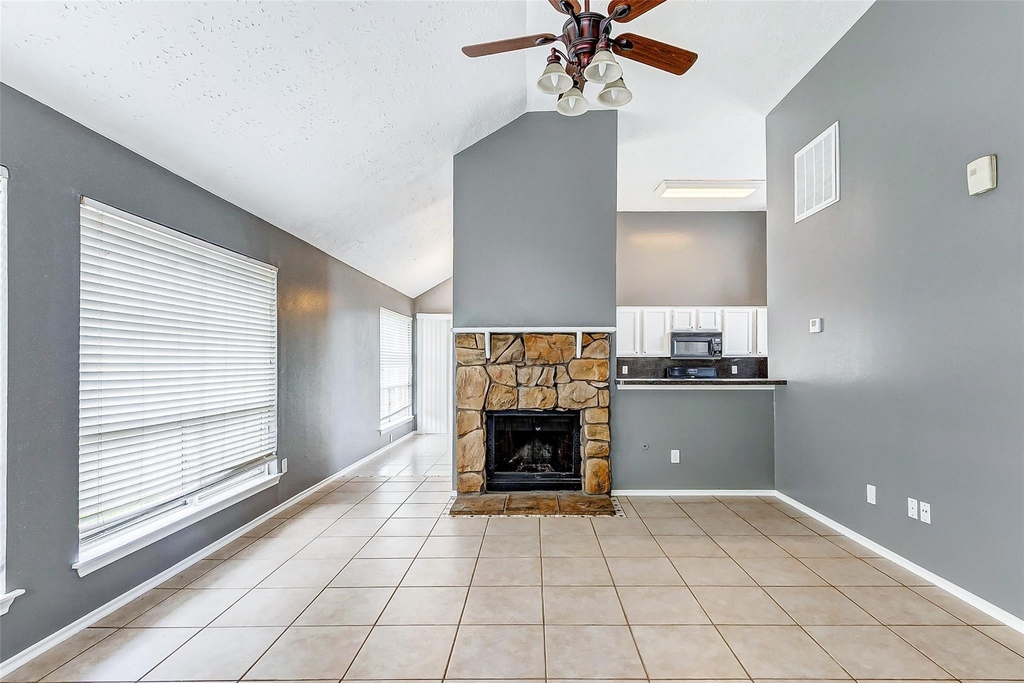 8410 Fawn Wind Court - Photo 7