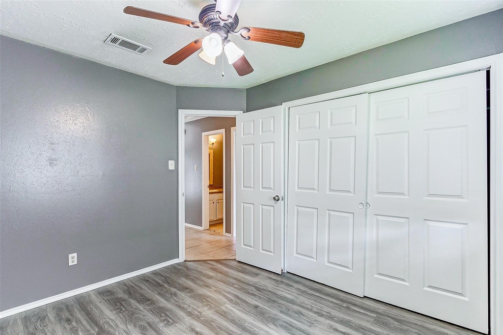 8410 Fawn Wind Court - Photo 23