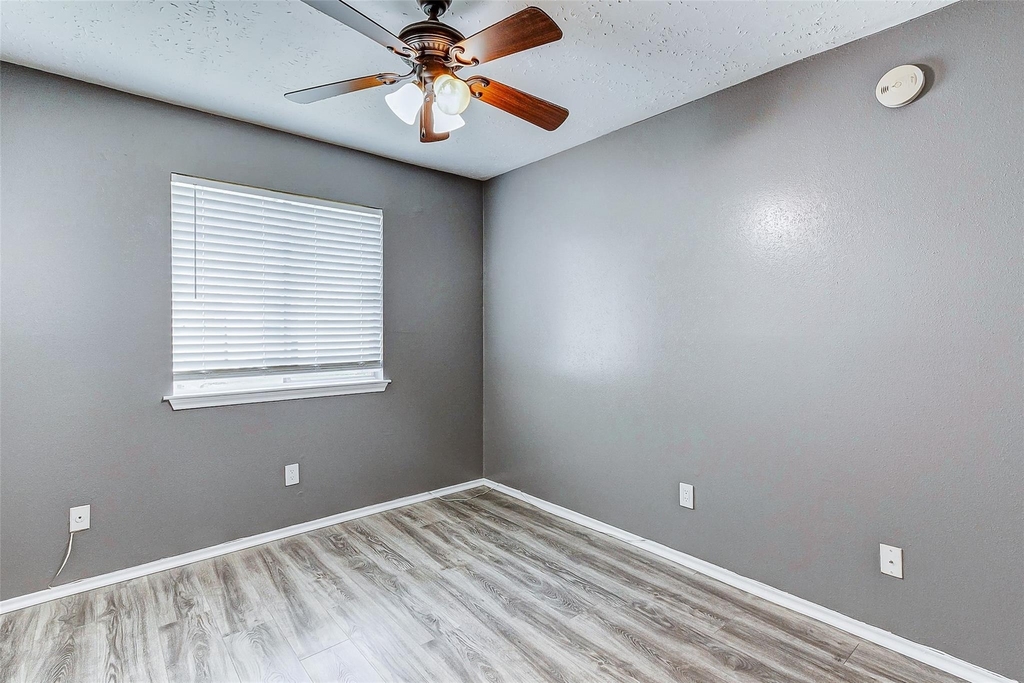 8410 Fawn Wind Court - Photo 22