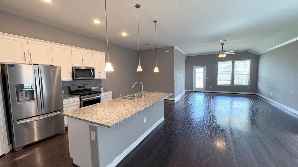 5030 Rue Dela Croix Drive - Photo 8