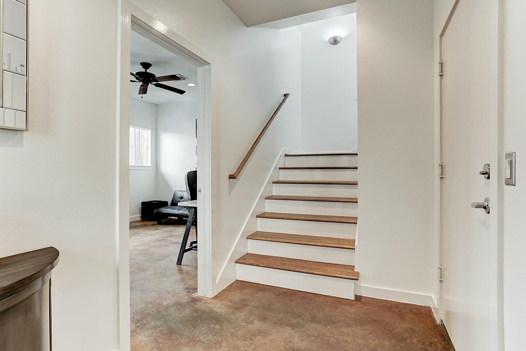 4311 Feagan Street - Photo 4
