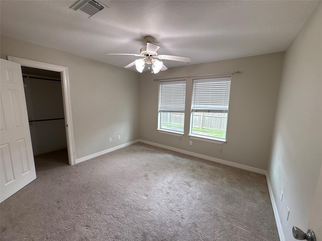 308 Williamsburg Avenue - Photo 19