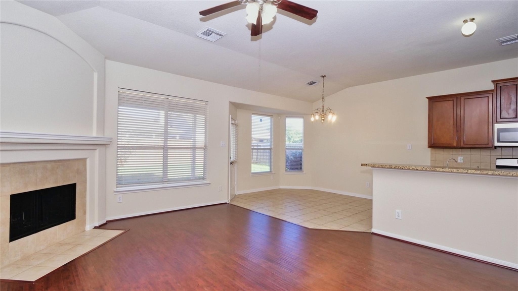25206 Bright Hollow Lane - Photo 4