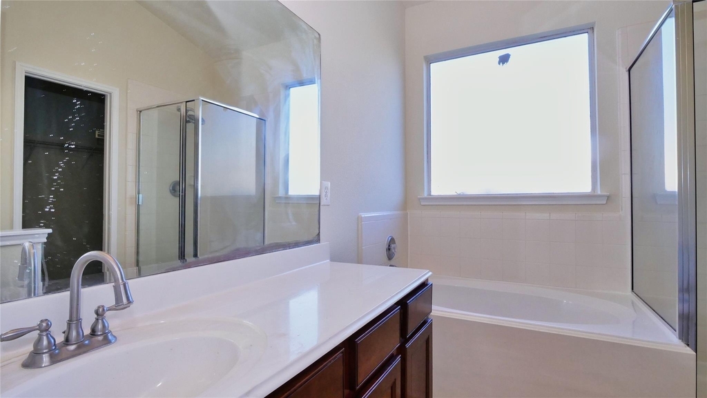 25206 Bright Hollow Lane - Photo 8