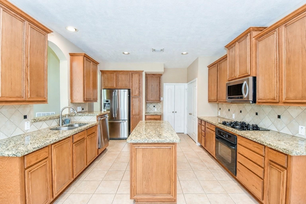 21223 Pennshore Lane - Photo 14