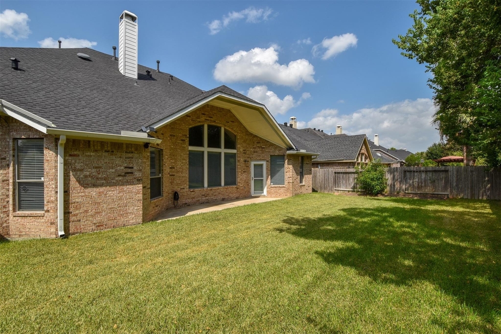 21223 Pennshore Lane - Photo 32