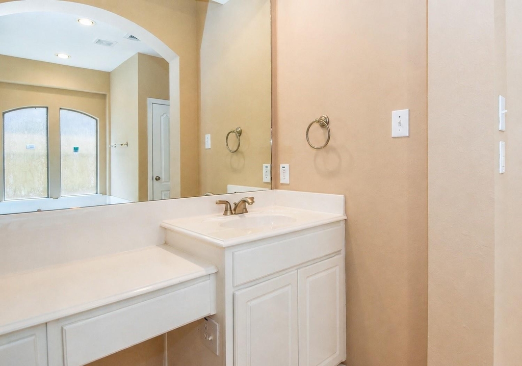 21223 Pennshore Lane - Photo 18