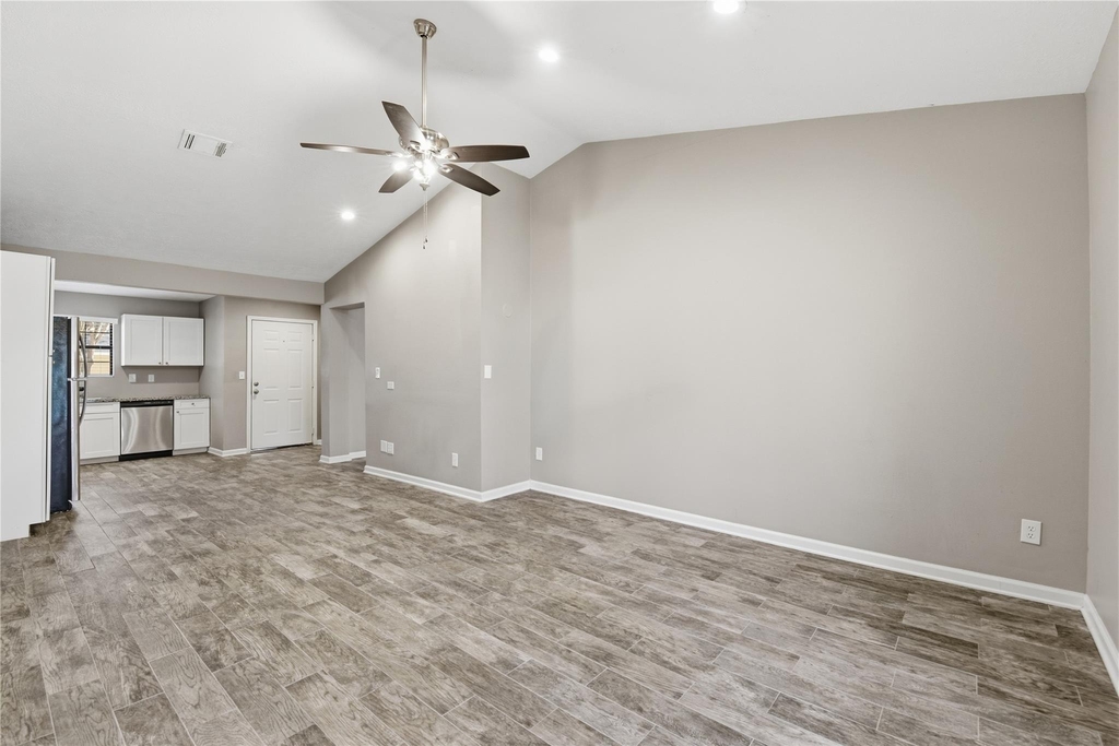 3424 Balboa Circle - Photo 7