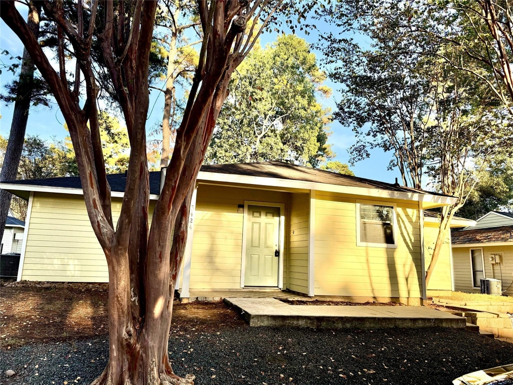 3424 Balboa Circle - Photo 1