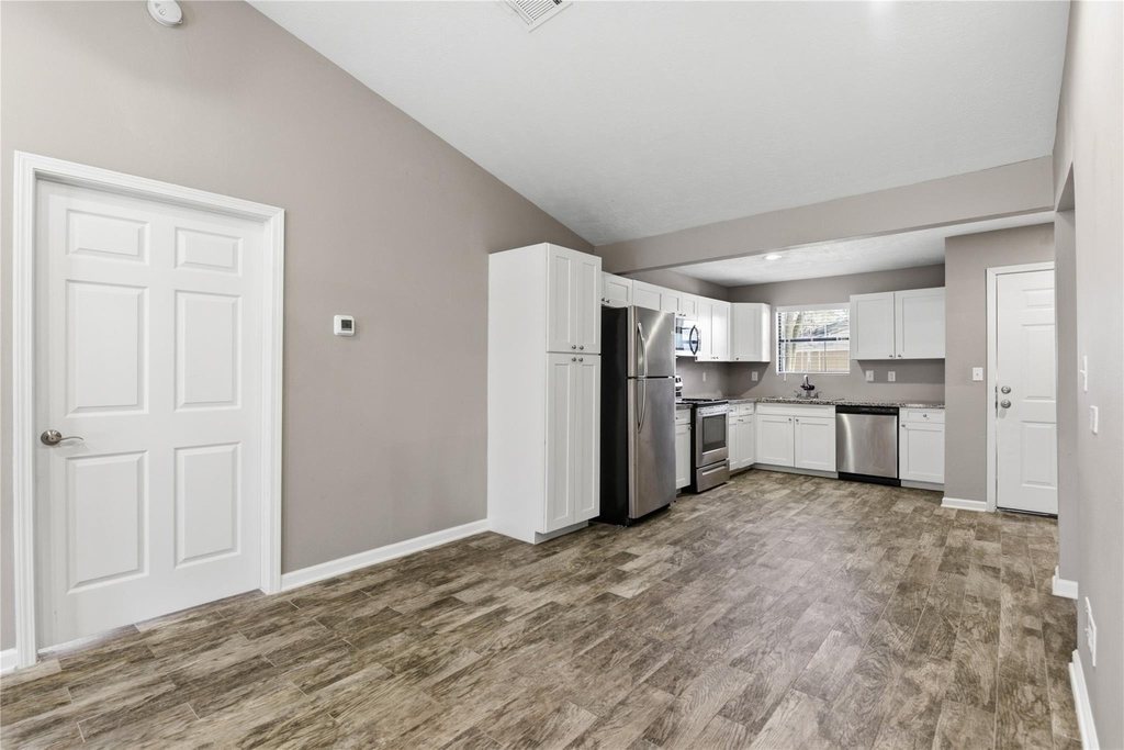 3424 Balboa Circle - Photo 10