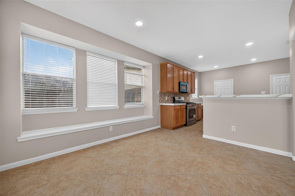 2314 Avery Park Drive - Photo 14