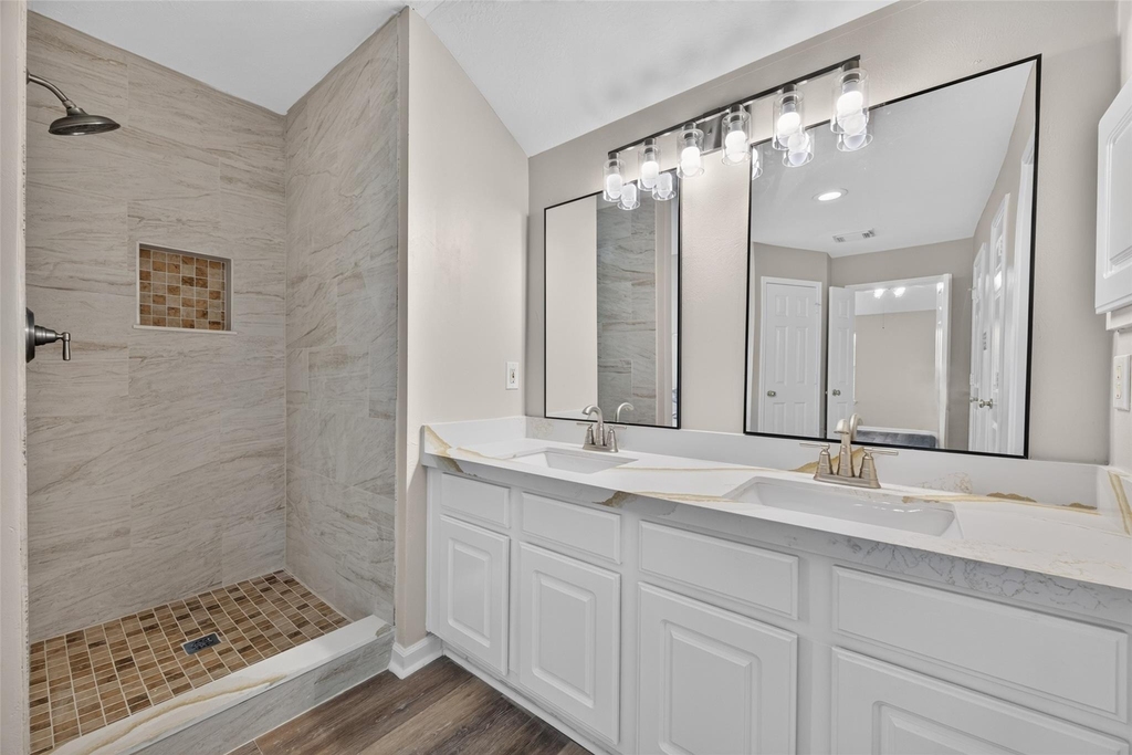 2314 Avery Park Drive - Photo 32