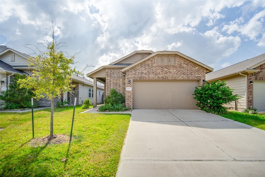 14215 Campo Vista Dr - Photo 0