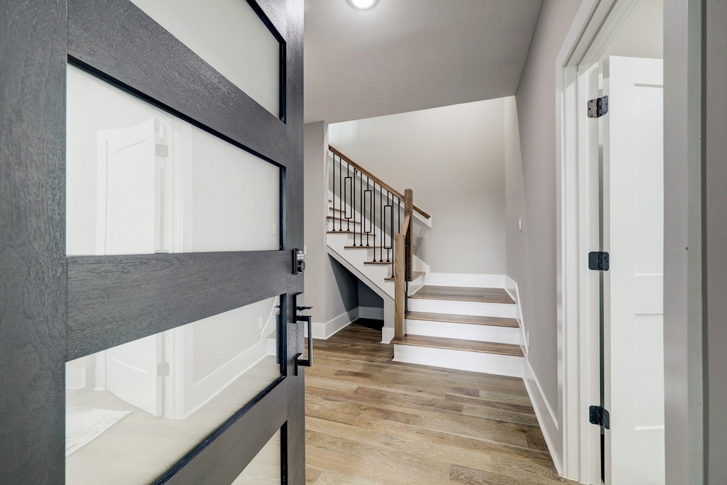 1411 W 23rd Street - Photo 6