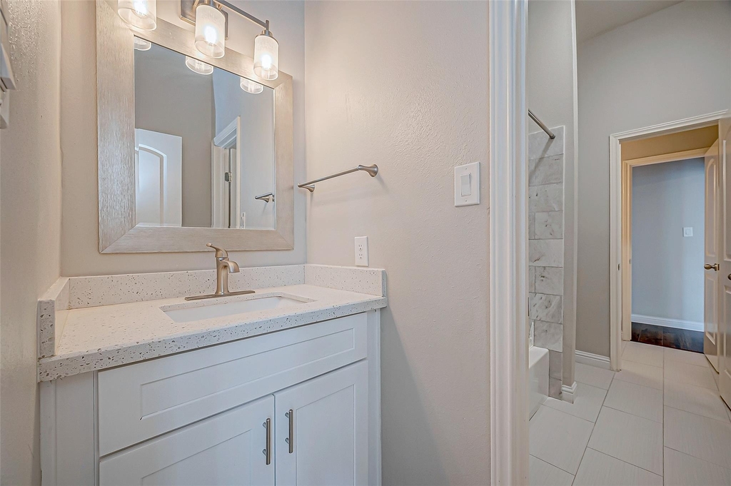 5410 Portage Rock Lane - Photo 31