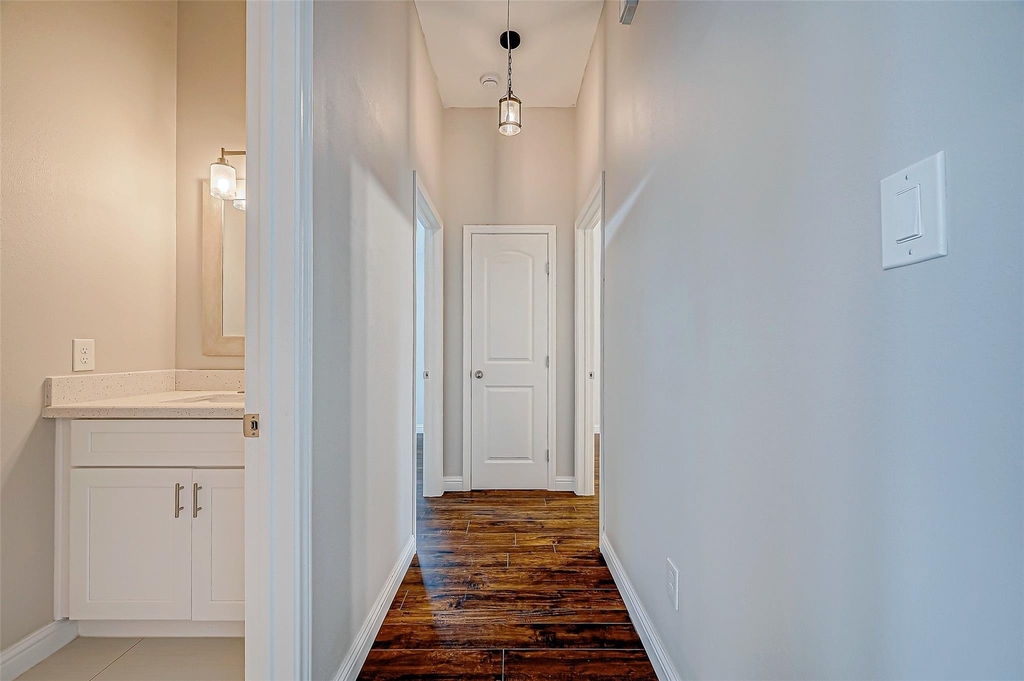 5410 Portage Rock Lane - Photo 28