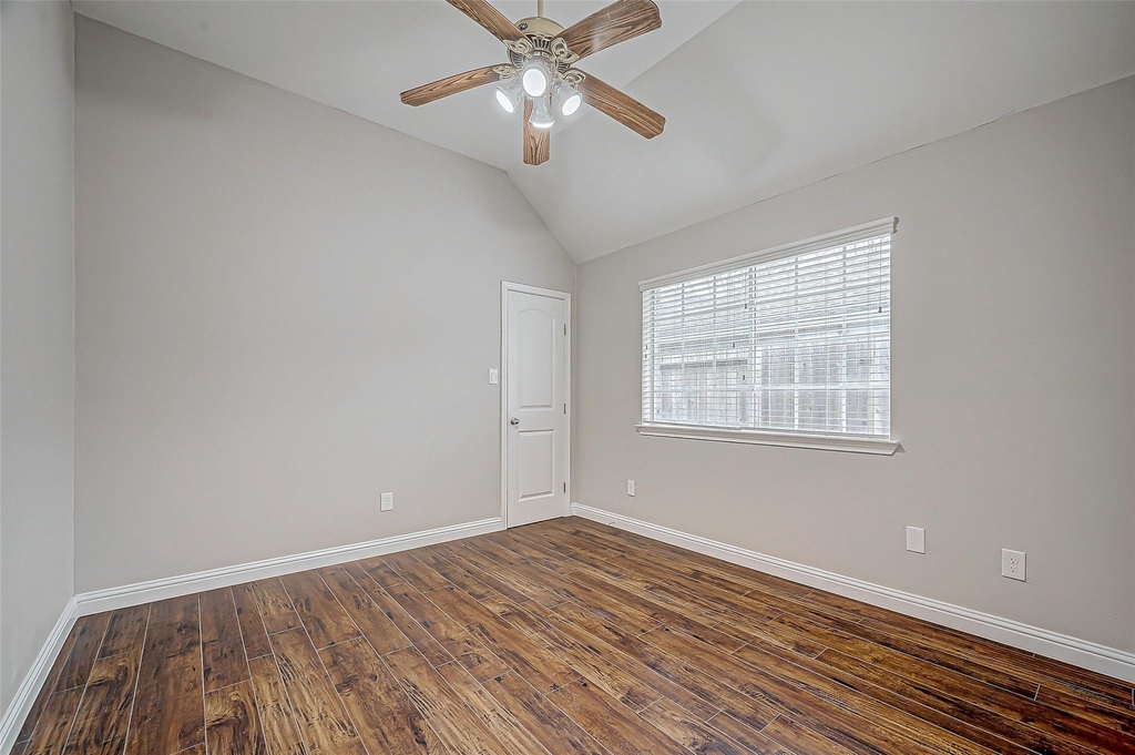 5410 Portage Rock Lane - Photo 26