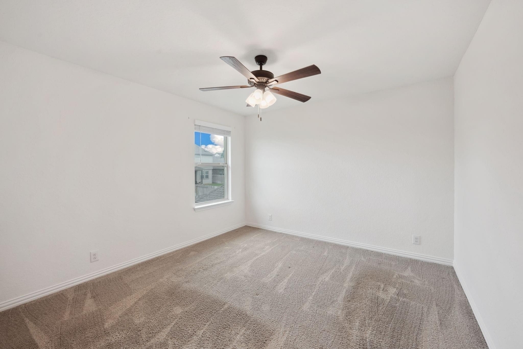 2013 Flametree Avenue - Photo 18