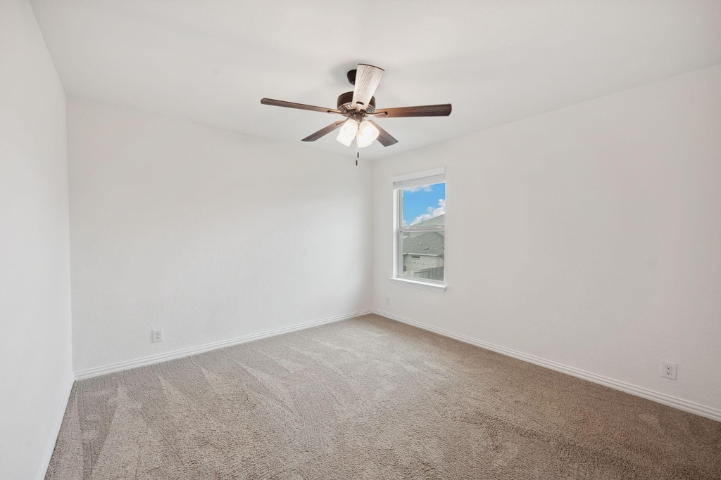 2013 Flametree Avenue - Photo 17