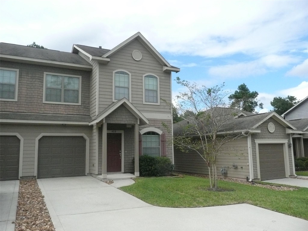 44 Woodland Hills Drive - Photo 0