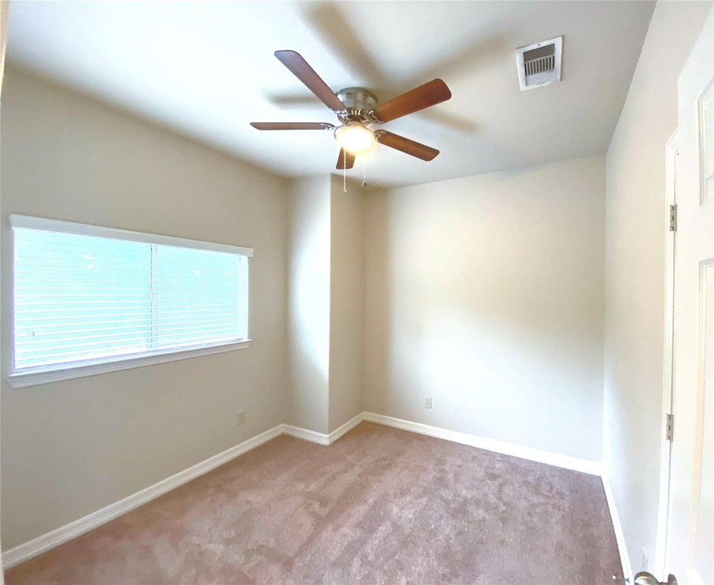 44 Woodland Hills Drive - Photo 11