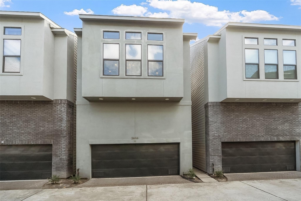 2616 Riverside Drive - Photo 1