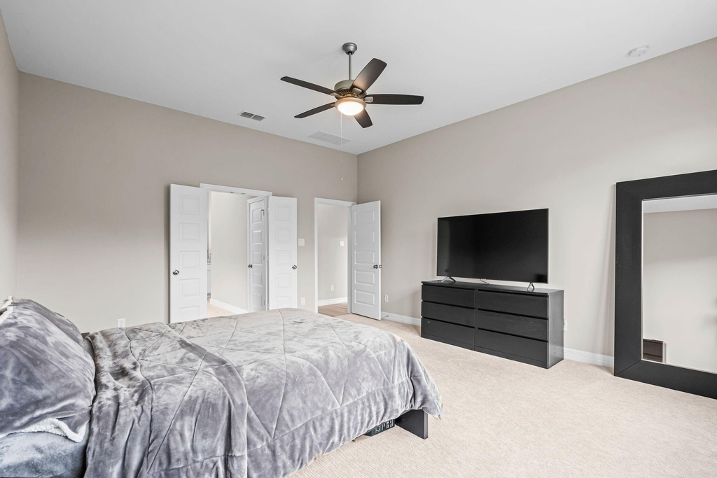 4106 Sherman Oak Lane - Photo 16