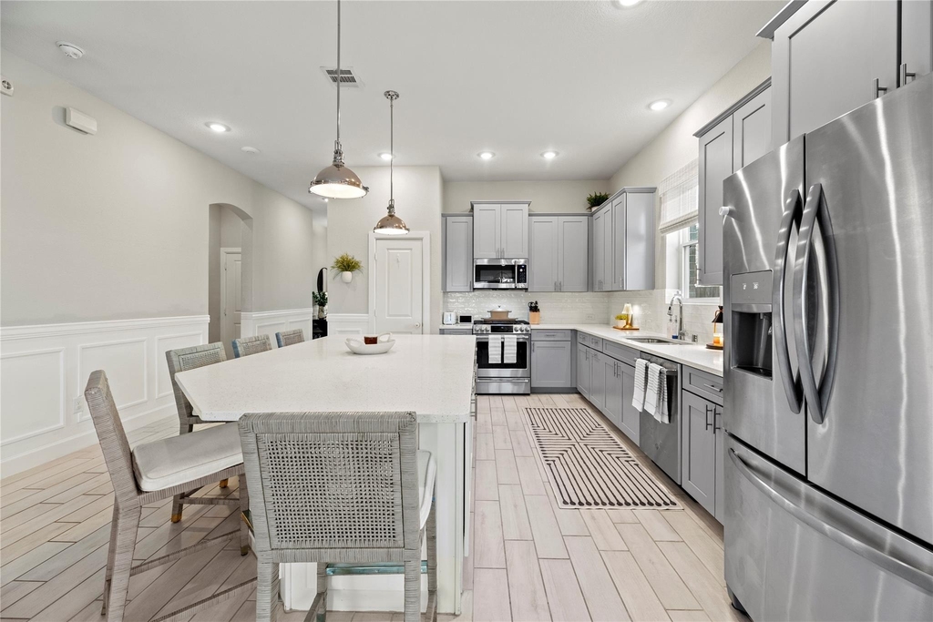 2918 Muhley Street - Photo 4