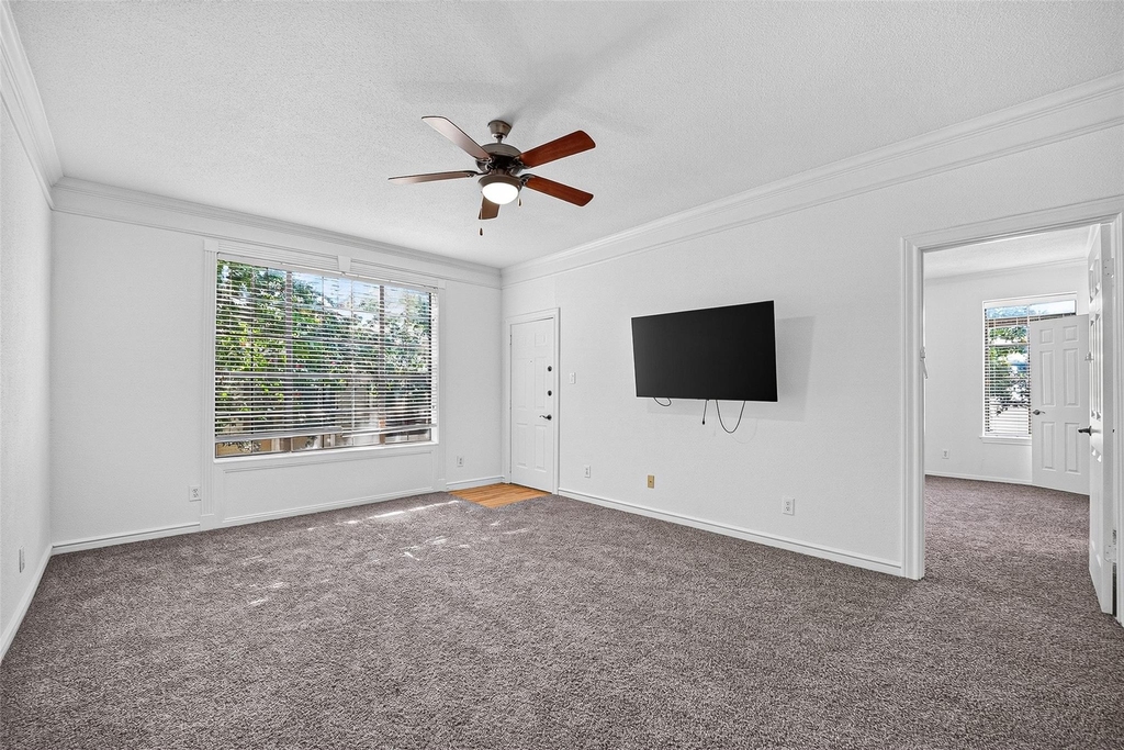 2700 Revere Street - Photo 8