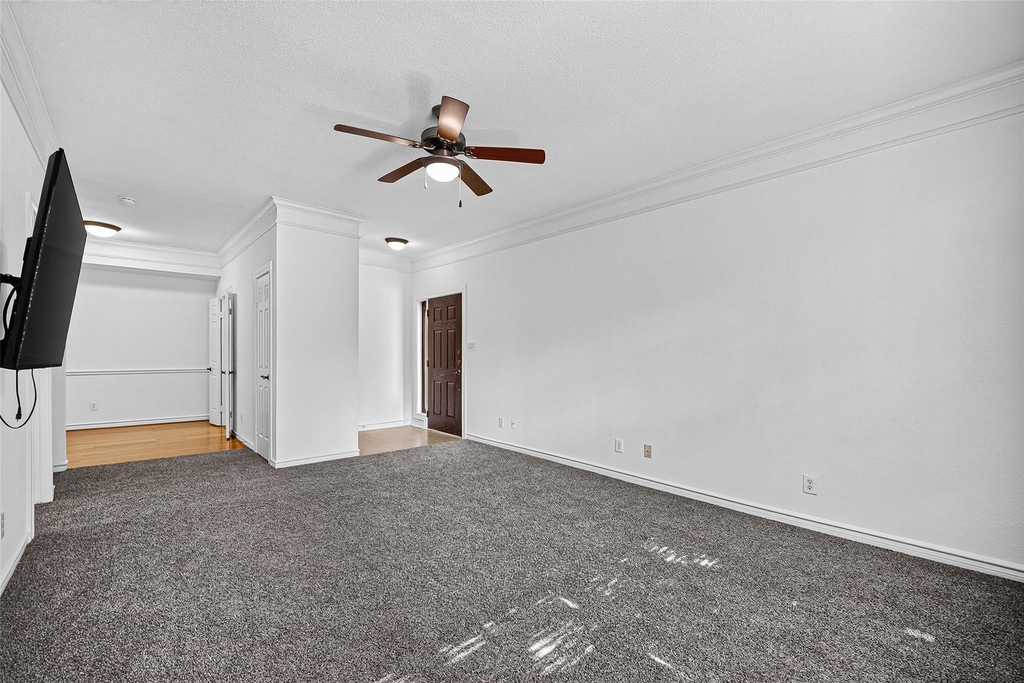 2700 Revere Street - Photo 10