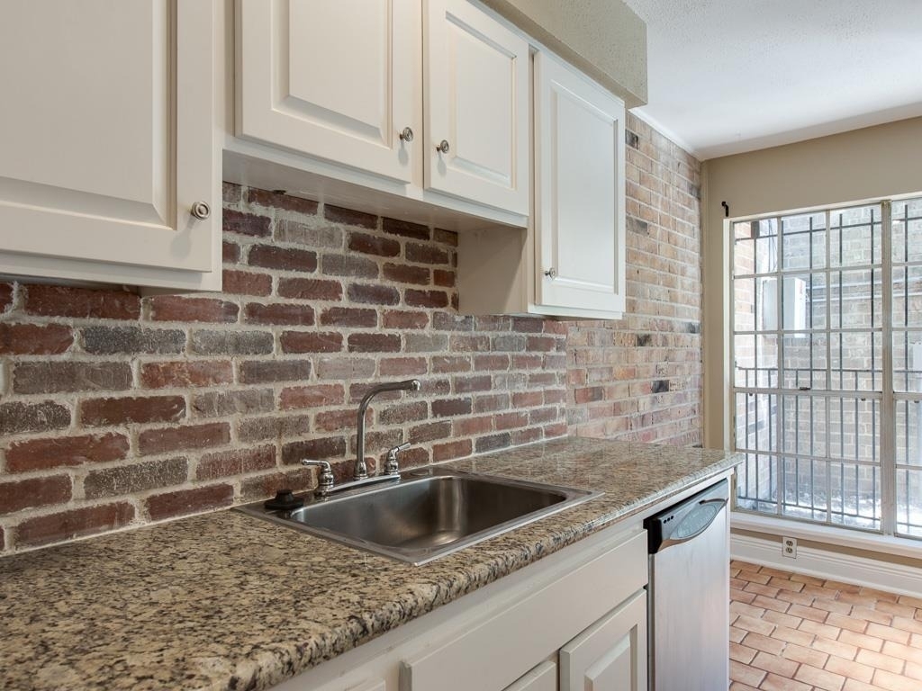 12 Hyde Park Boulevard - Photo 7