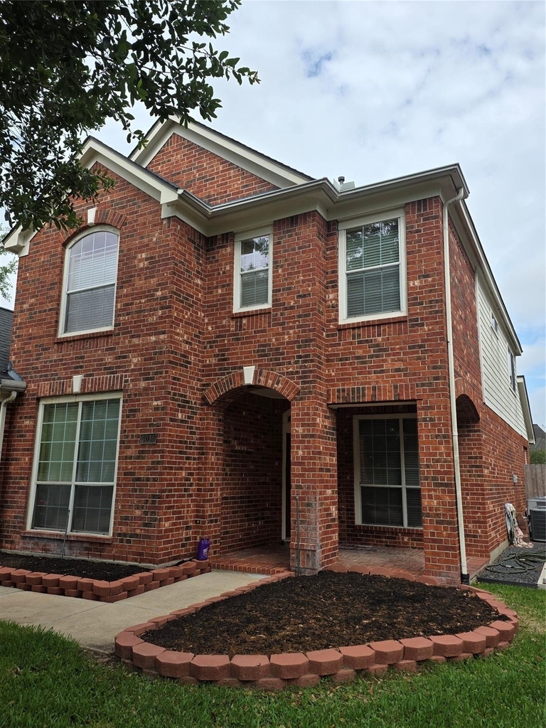 6030 Gablestone Lane - Photo 4