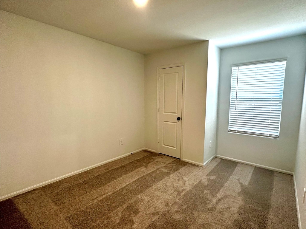 325 Birch Blossom Path - Photo 13