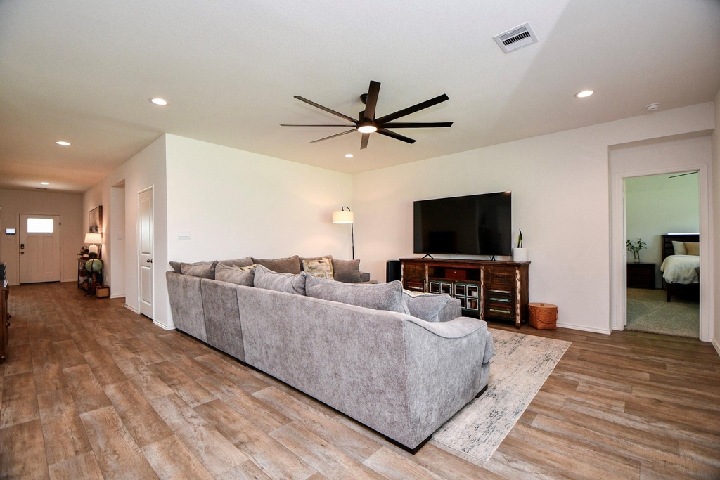 3008 Bur Landing Lane - Photo 5