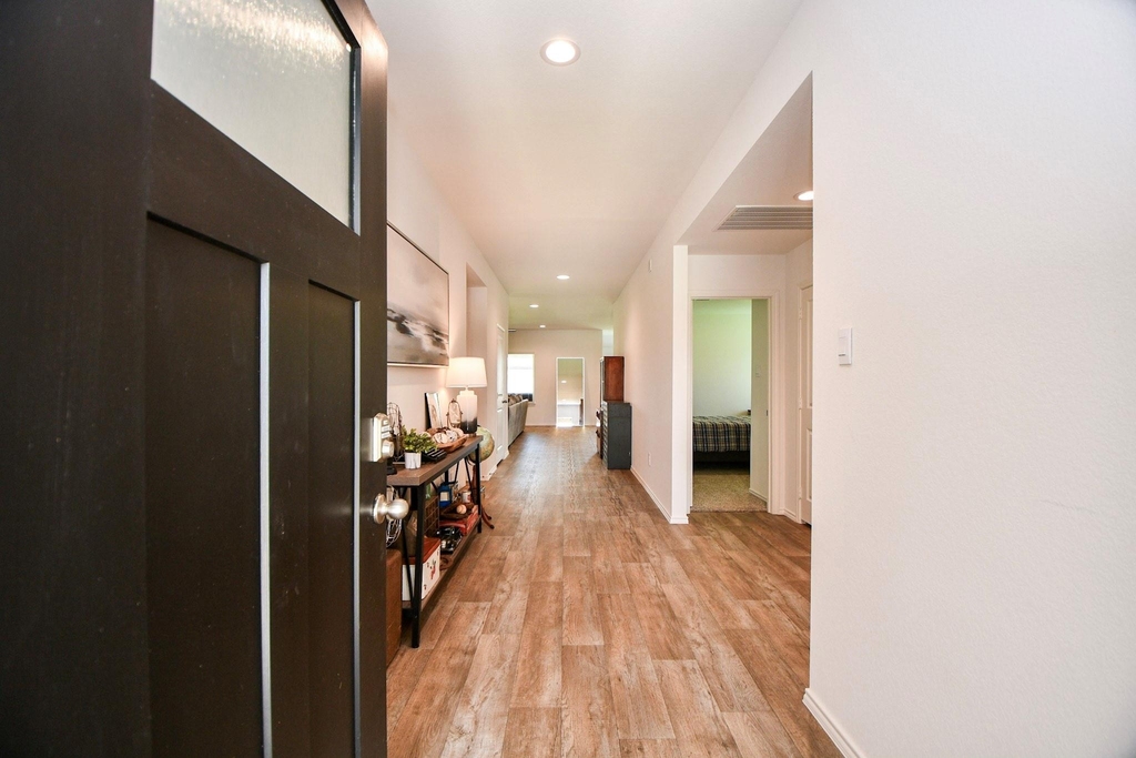 3008 Bur Landing Lane - Photo 3