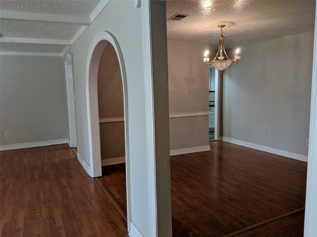 5519 Birchgate Drive - Photo 3