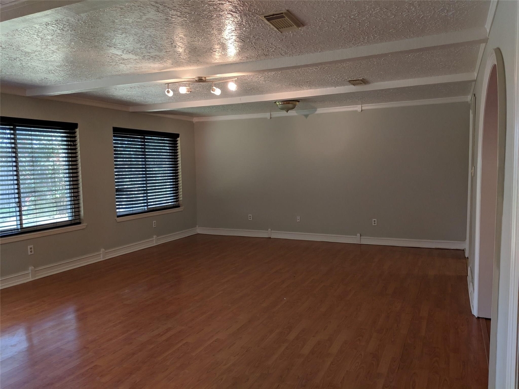 5519 Birchgate Drive - Photo 2