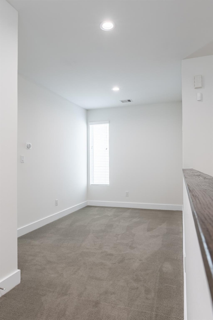 5416 Robusto Place - Photo 18